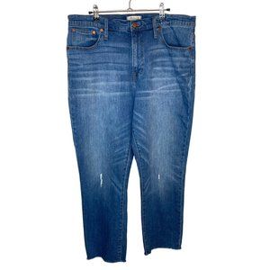 Madewell Distressed High Rise Slim Crop Boyjean, 32